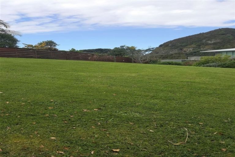 Photo of property in 26 Rewa Place, Russell, 0202