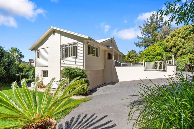 Photo of property in 25 Gunbar Drive, Welcome Bay, Tauranga, 3175