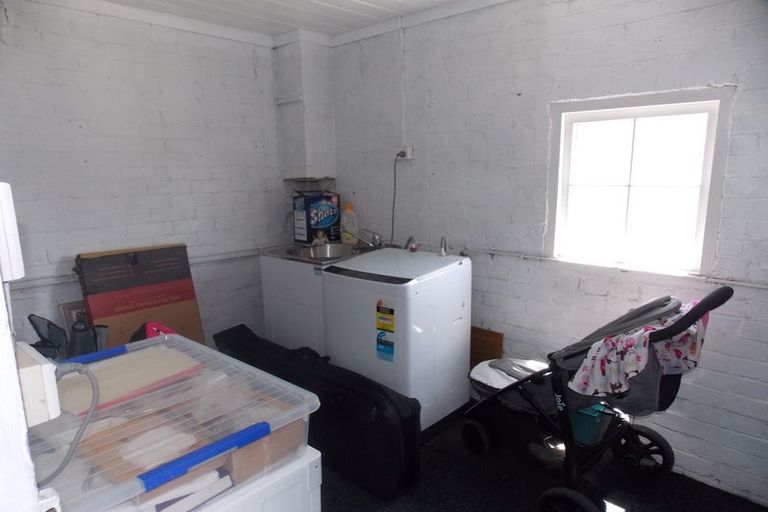 Photo of property in 147 Church Street, West End, Palmerston North, 4412