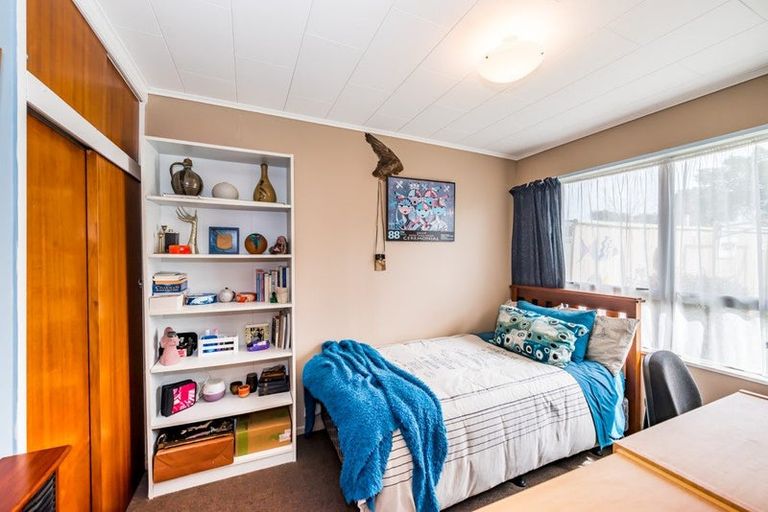 Photo of property in 97a Hillcrest Road, Raumati Beach, Paraparaumu, 5032