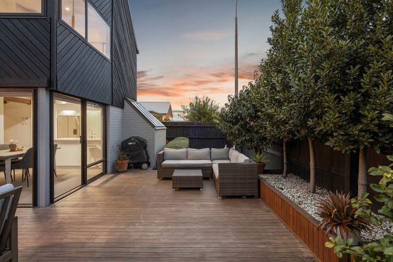 Photo of property in 96 Rossall Street, Merivale, Christchurch, 8014