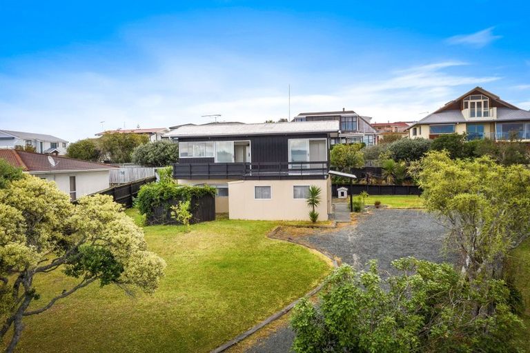 Photo of property in 19 Kotuku Place, Snells Beach, 0920