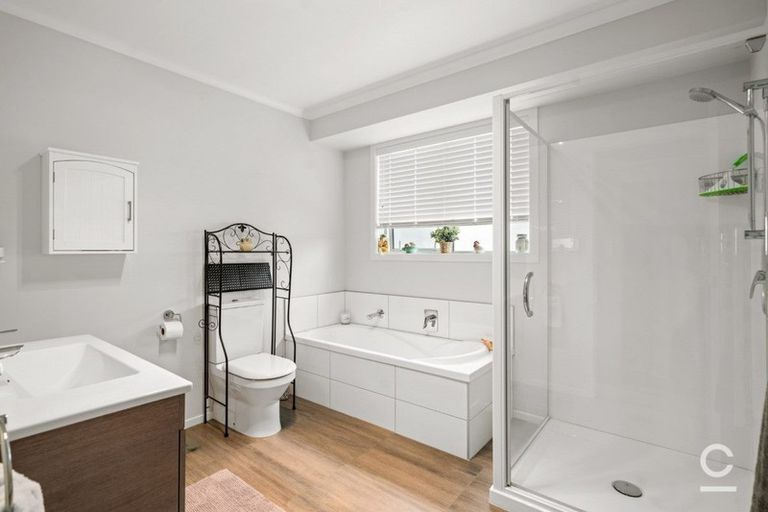 Photo of property in 26 Bob Carter Place, Welcome Bay, Tauranga, 3175