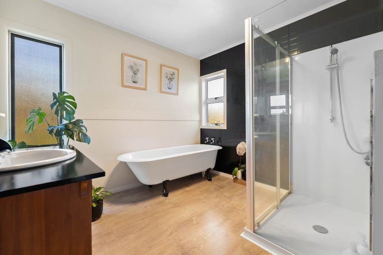 Photo of property in 11 Tamatea Road, Tokoroa, 3491