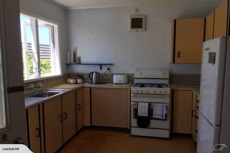 Photo of property in 30 Henry Street, Kilbirnie, Wellington, 6022