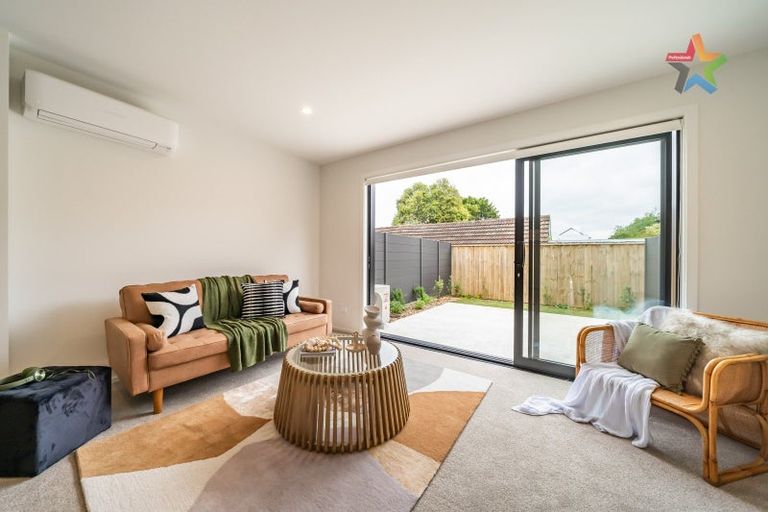 Photo of property in 43 Pipi Place, Levin, 5510