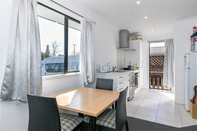 Photo of property in 109 Mount View Road, Melville, Hamilton, 3206