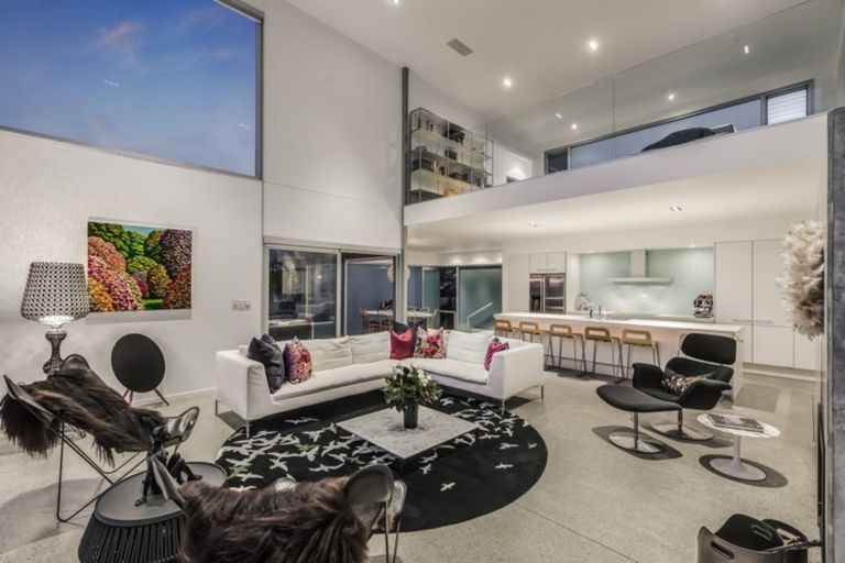 Photo of property in 39 Taumata Road, Omaha, 0986