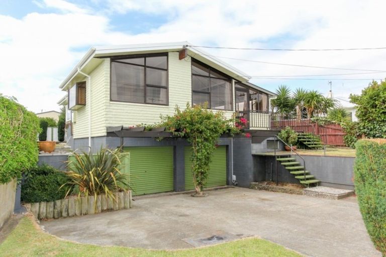 Photo of property in 10 Clyde Street, Ferndale, New Plymouth, 4310