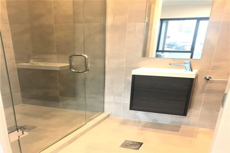 Photo of property in 93 Bomb Point Drive, Hobsonville, Auckland, 0616