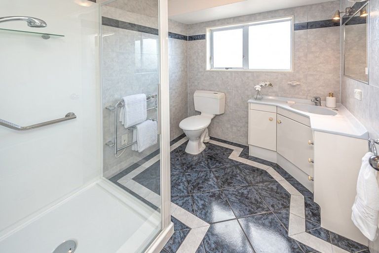 Photo of property in 17 Delhi Avenue, Aramoho, Whanganui, 4500