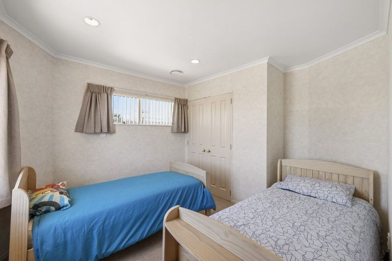 Photo of property in 1 Tui Street, Mount Maunganui, 3116