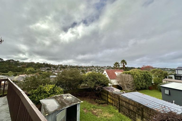 Photo of property in 54 Triangle Road, Massey, Auckland, 0614