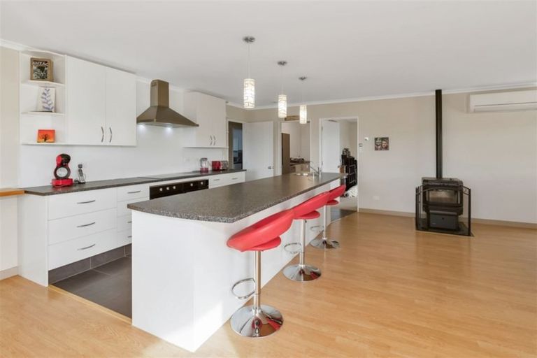 Photo of property in 124 Hodgsons Road, Loburn, Rangiora, 7472