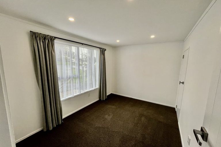 Photo of property in 27 Hillcrest Road, Hatfields Beach, Orewa, 0931