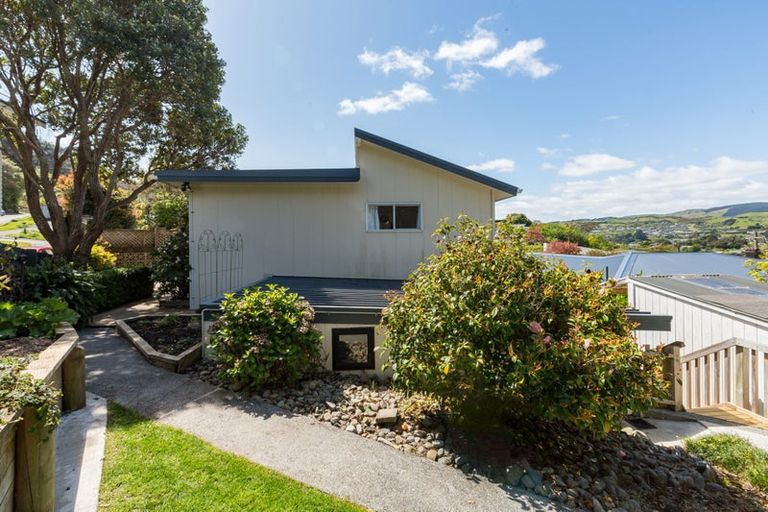 Photo of property in 1/71 Larsen Crescent, Tawa, Wellington, 5028
