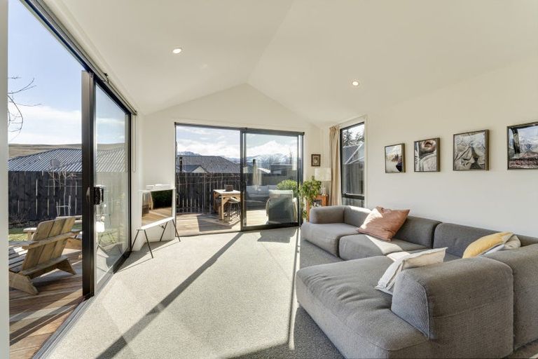 Photo of property in 21 Dewar Street, Lake Hayes, Queenstown, 9304