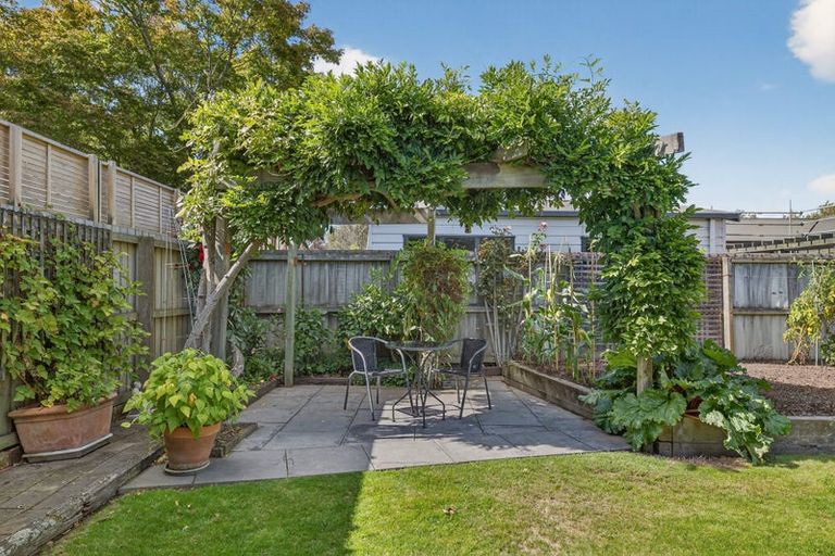 Photo of property in 208 Condell Avenue, Papanui, Christchurch, 8053