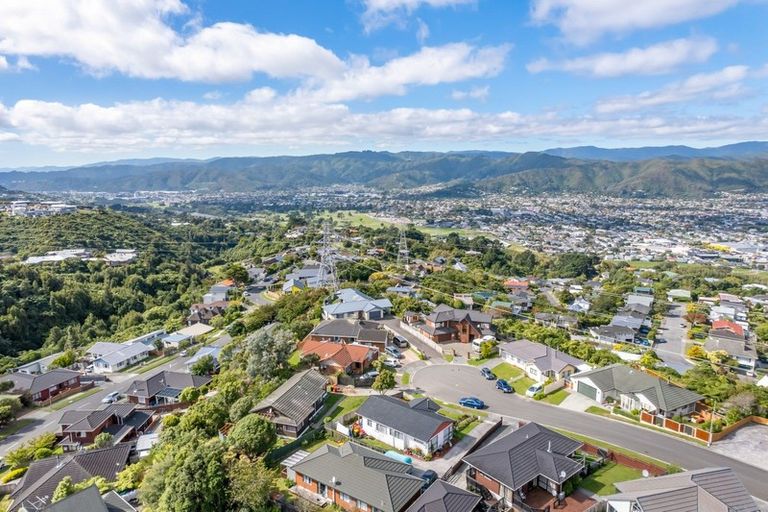 Photo of property in 1/150 Tirohanga Road, Tirohanga, Lower Hutt, 5010