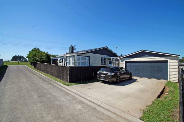 Photo of property in 90 Smart Road, Glen Avon, New Plymouth, 4312