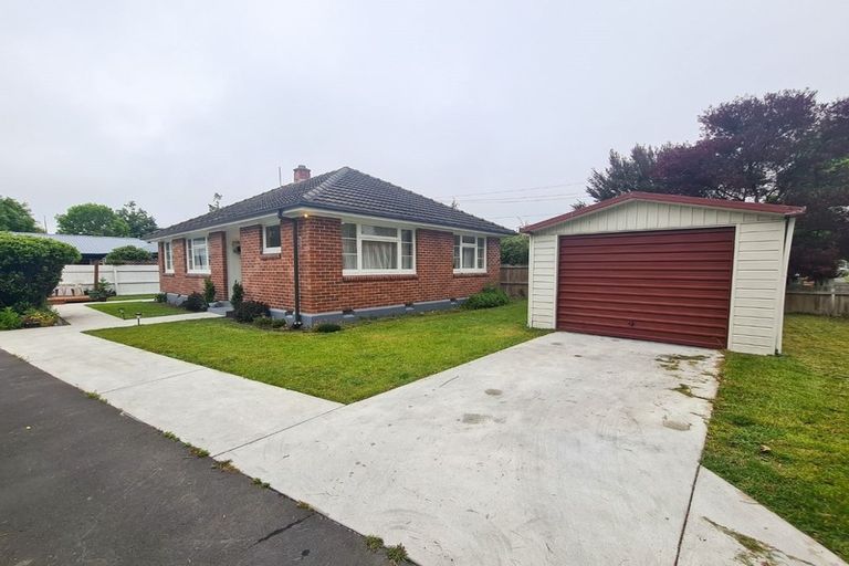Photo of property in 1/82 Quinns Road, Shirley, Christchurch, 8013