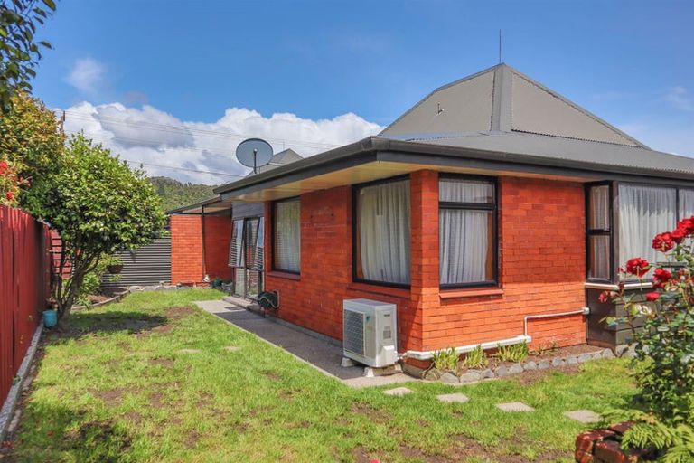 Photo of property in 2/128 Shakespeare Street, Greymouth, 7805