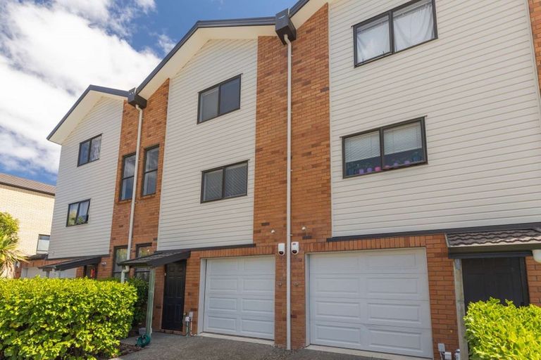 Photo of property in St Claire Village, 203/172 Mcleod Road, Te Atatu South, Auckland, 0610