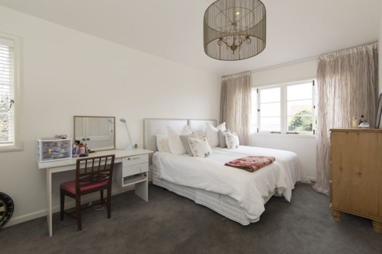 Photo of property in 128 St Stephens Avenue, Parnell, Auckland, 1052