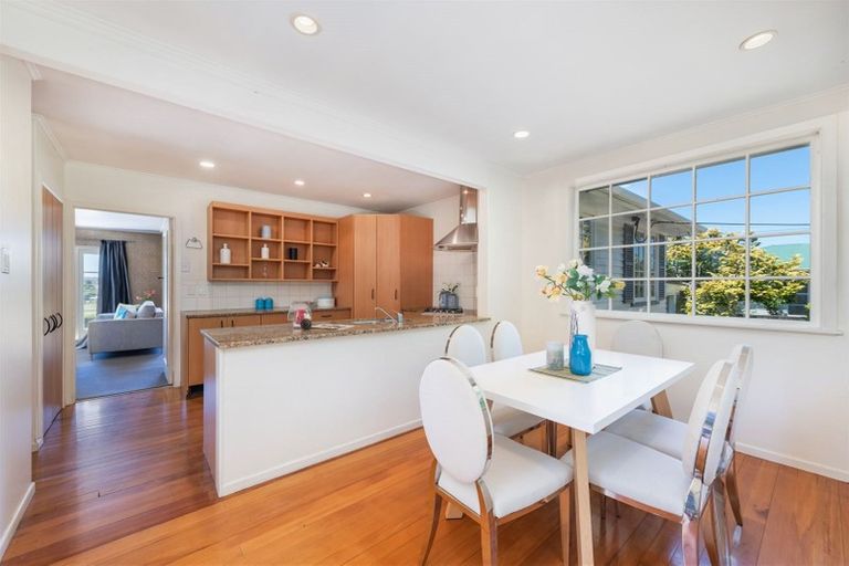 Photo of property in 12 Tane Street, New Lynn, Auckland, 0600