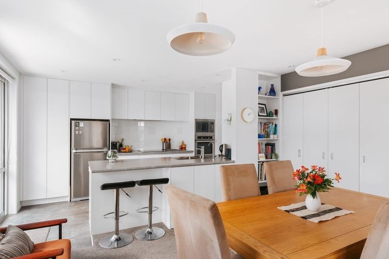 Photo of property in 9a Tui Glen, Omokoroa, 3114