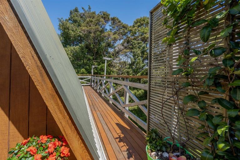 Photo of property in 23 Rosella Road, Opua, 0200