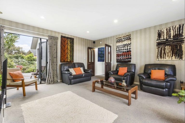 Photo of property in 2 Jaemont Court, Huntington, Hamilton, 3210