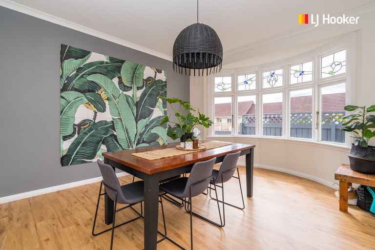 Photo of property in 65 Hargest Crescent, Saint Kilda, Dunedin, 9012