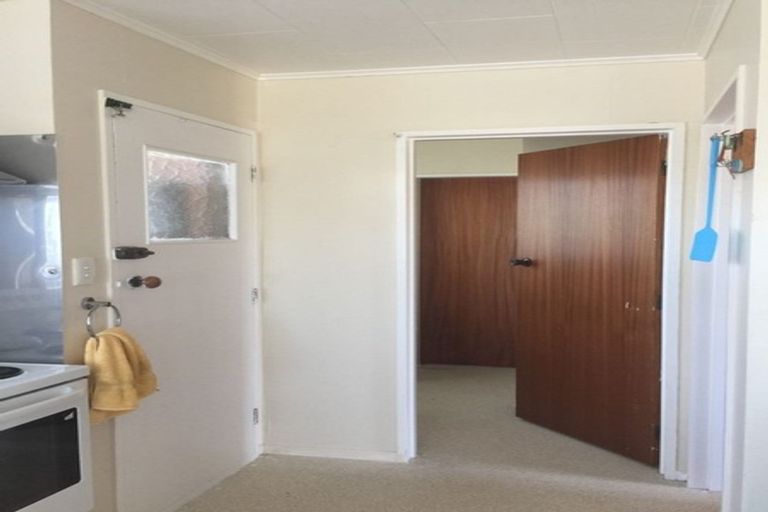 Photo of property in 26 Oxford Street, Taradale, Napier, 4112
