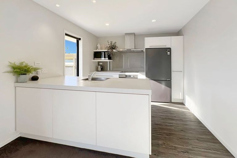 Photo of property in 24 Caithness Street, New Brighton, Christchurch, 8083