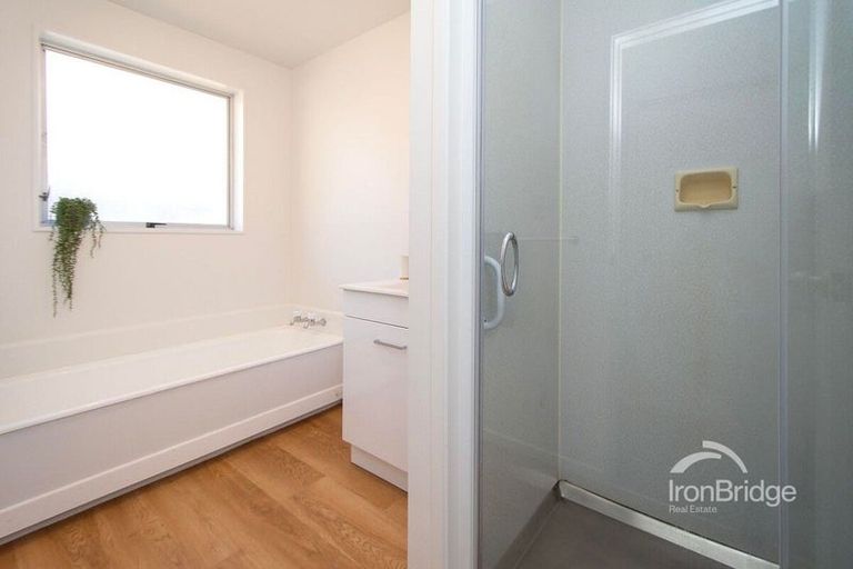 Photo of property in 1/72 Waratah Street, Avondale, Christchurch, 8061