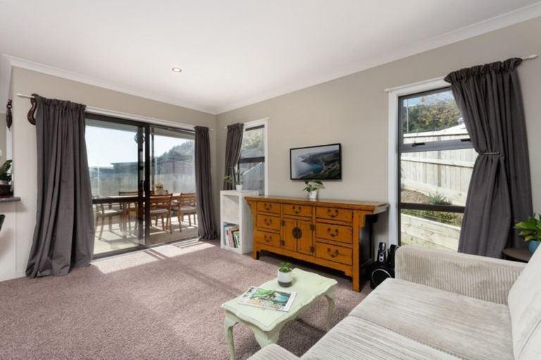 Photo of property in 9 Rochfort Crescent, Pyes Pa, Tauranga, 3112