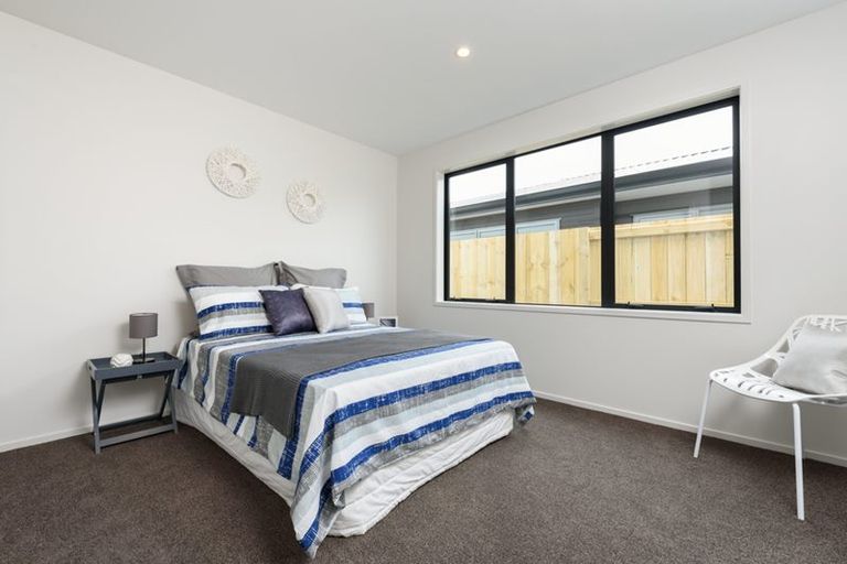 Photo of property in 71 Awatira Drive, Papamoa Beach, Papamoa, 3118