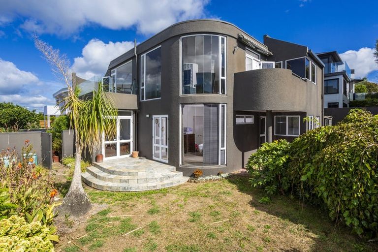 Photo of property in 1/20 Marama Street, Castor Bay, Auckland, 0620