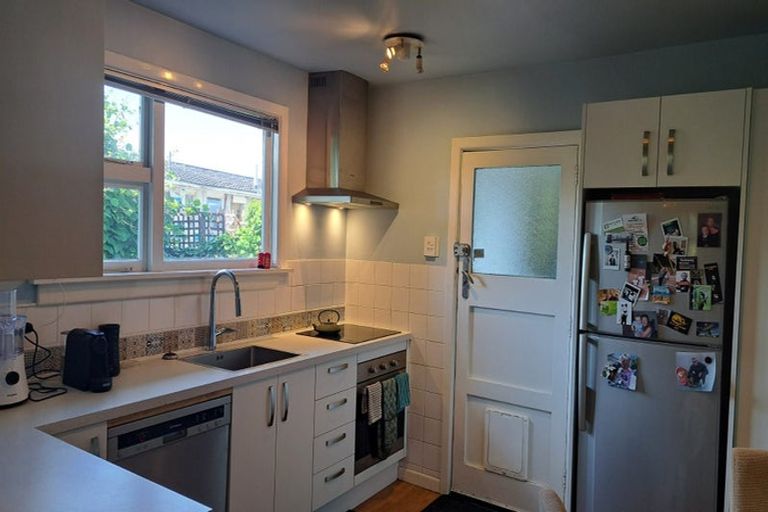 Photo of property in 12 Marley View Street, Somerfield, Christchurch, 8024