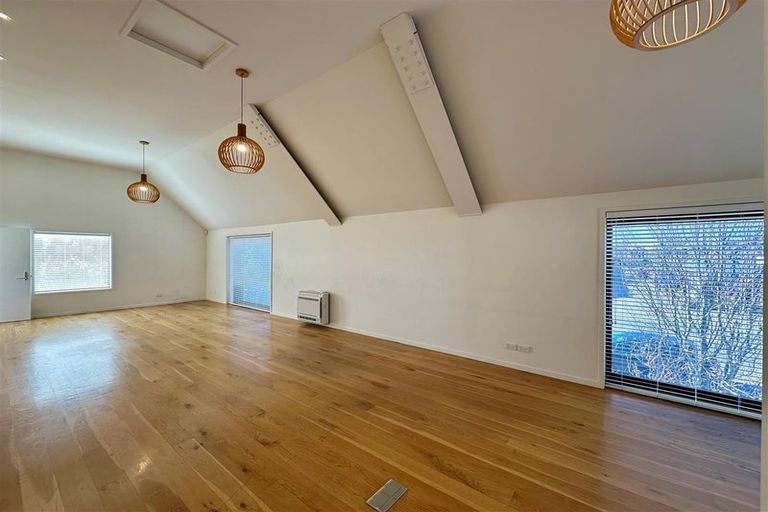 Photo of property in 99 Papanui Road, Merivale, Christchurch, 8014