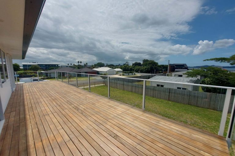 Photo of property in 5 Kahukaka Road, One Tree Point, 0118