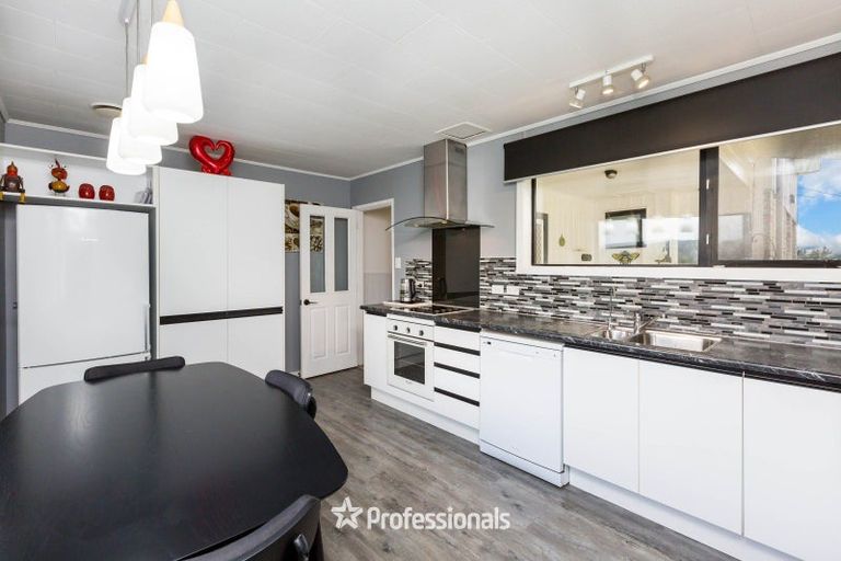 Photo of property in 1712 State Highway 2, Kaitoke, Upper Hutt, 5018