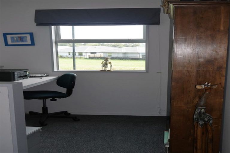 Photo of property in 46 Caulfield Avenue, Halswell, Christchurch, 8025