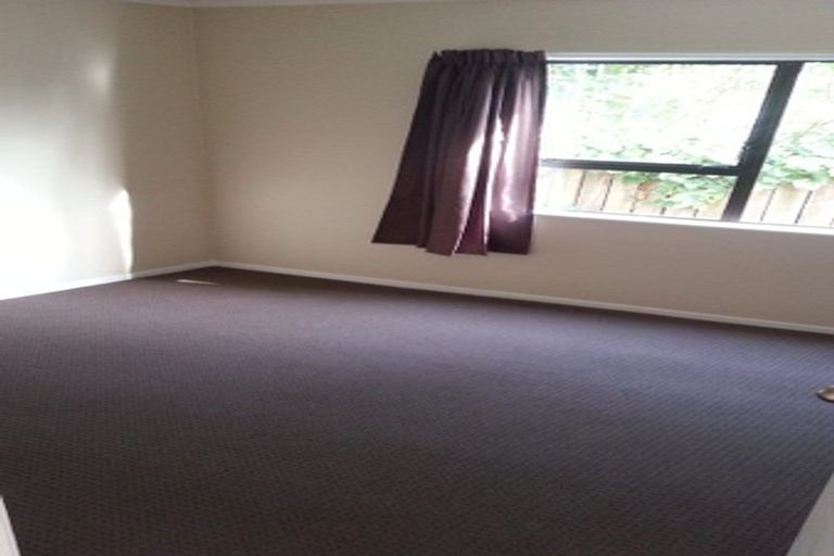 Photo of property in 2/125 Settlement Road, Papakura, 2110