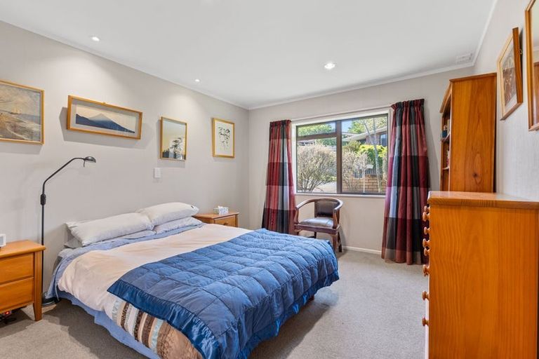 Photo of property in 3 Ruskin Place, Westown, New Plymouth, 4310