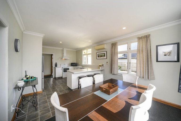 Photo of property in 8a Jensen Street, Hokowhitu, Palmerston North, 4410