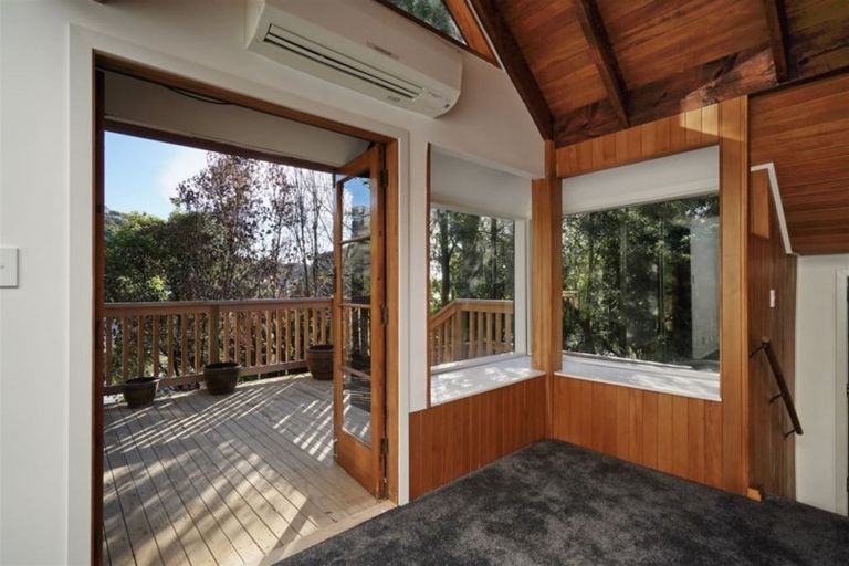 Photo of property in 4 Ball Lane, Redcliffs, Christchurch, 8081