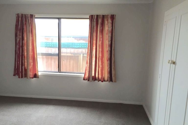 Photo of property in 21 Highsted Road, Bishopdale, Christchurch, 8053