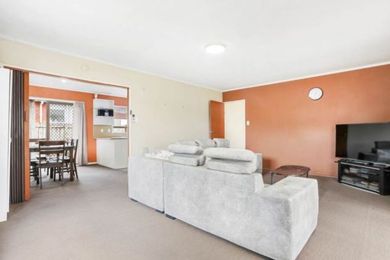 Photo of property in 2/451 Great South Road, Papatoetoe, Auckland, 2025